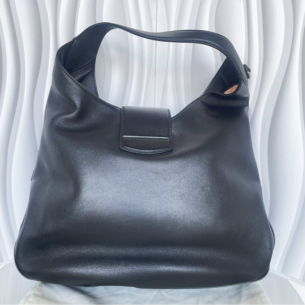 Gucci Black Leather Embroidered Dog Motif Hobo Bag - Picture 2 of 12